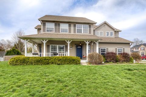 7979 Cobblesprings Dr, Avon, IN 46123