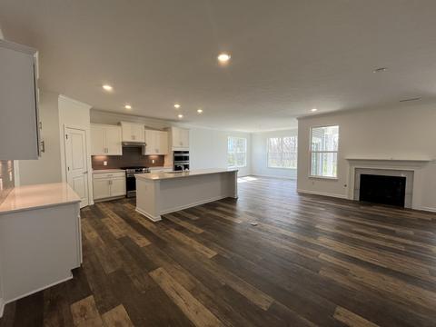 8425 Canyon Ln, Pendleton, IN 46064 photo 2