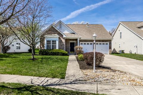 10393 Glenn Abbey Ln, Fishers, IN 46037