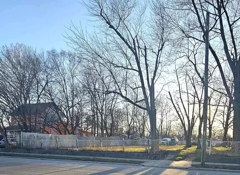 2630 N Sherman Dr, Indianapolis, IN 46218