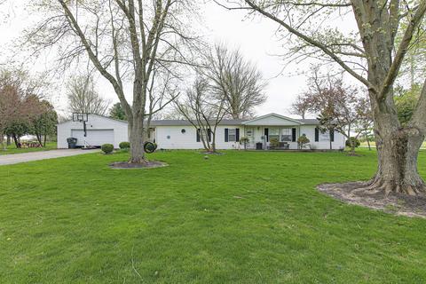 985 W Weber Rd, Greenfield, IN 46140