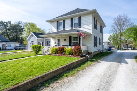 611 E Seminary St, Greencastle, IN 46135