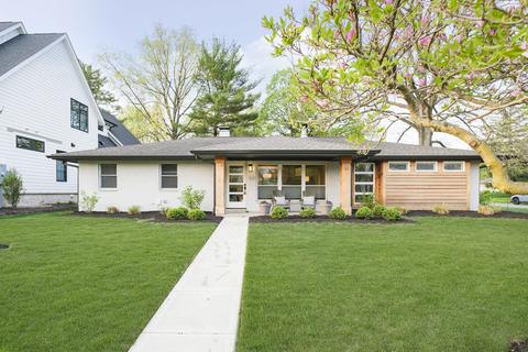 525 W Main St, Carmel, IN 46032
