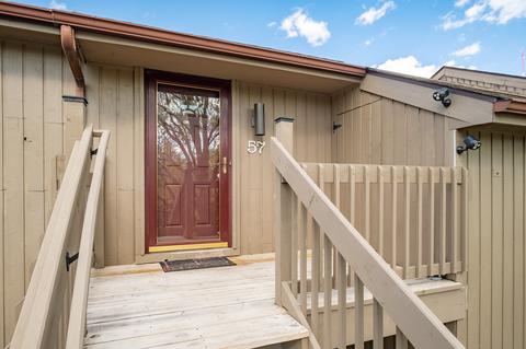 57 Lookout Ridge Dr, Columbus, IN 47201