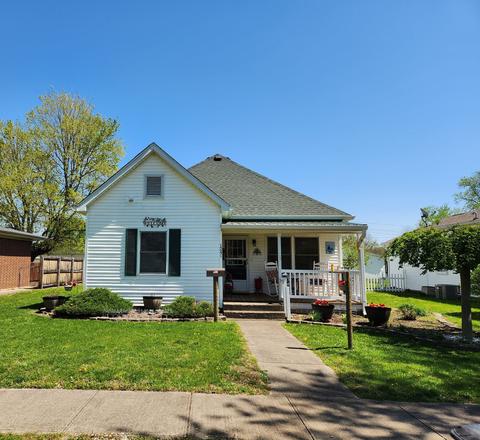 1241 N 8th St, Clinton, IN 47842