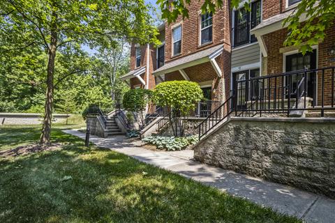 1036 Reserve Way, Indianapolis, IN 46220