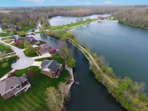 177 Champagne Ct, Kokomo, IN 46901