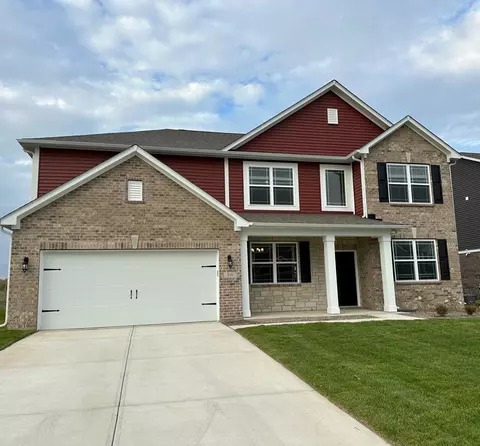 810 Milbrodt Dr, Whiteland, IN 46184