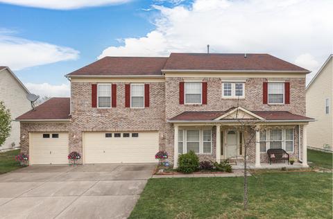 317 Heritage Dr, Greenwood, IN 46143