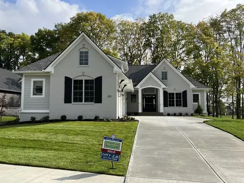 220 Chatham Hills Blvd, Westfield, IN 46074