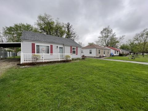 1727 E 23rd St, Muncie, IN 47302