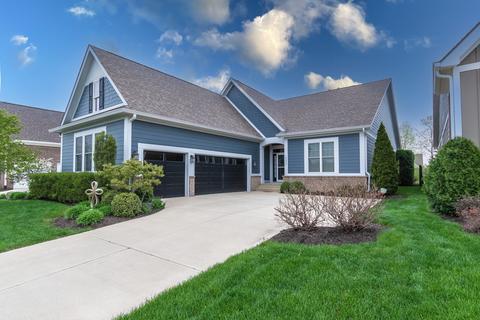 15276 Kampen Cir, Carmel, IN 46033