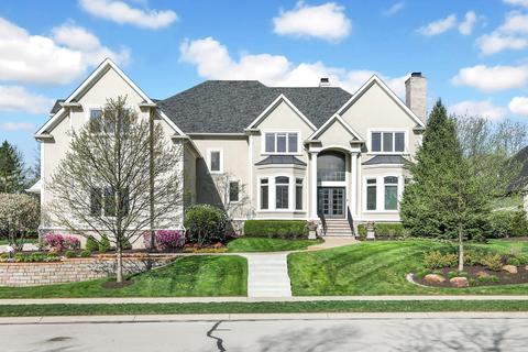15646 Bridgewater Club Blvd, Carmel, IN 46033