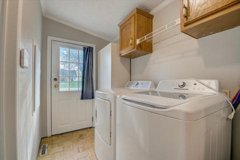 370 E Pendleton Pike, Ingalls, IN 46048 photo 14
