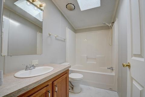 370 E Pendleton Pike, Ingalls, IN 46048 photo 26