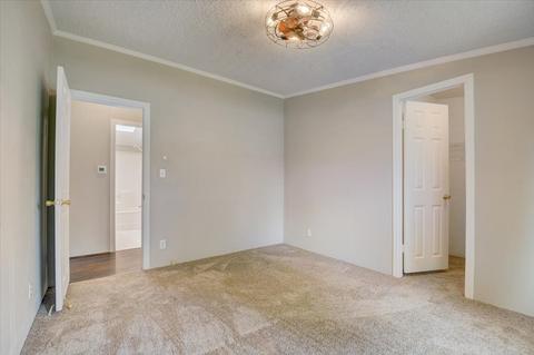 370 E Pendleton Pike, Ingalls, IN 46048 photo 23