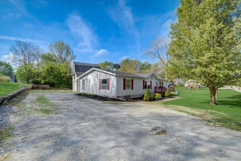 370 E Pendleton Pike, Ingalls, IN 46048 photo 2