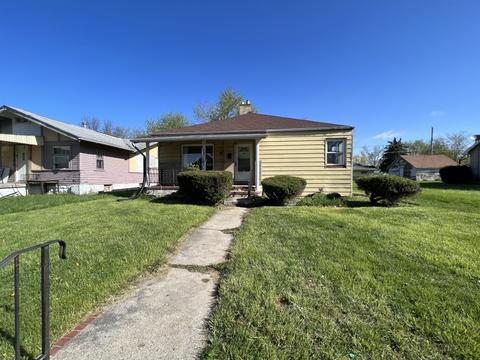 1012 E 7th St, Muncie, IN 47302