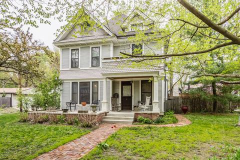 1846 Woodruff Pl Crs Dr, Indianapolis, IN 46201