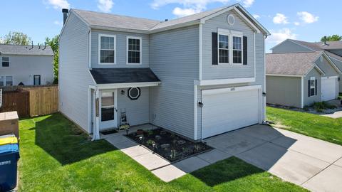 11923 Pronghorn Cir, Noblesville, IN 46060
