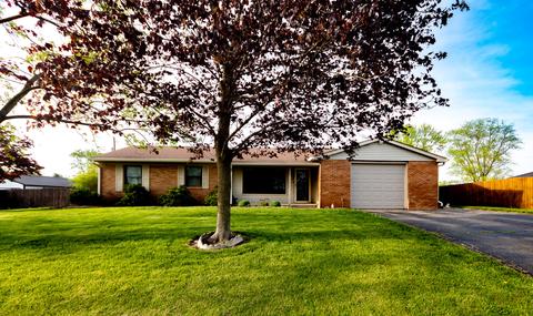 9252 E Hillcrest Rd, Columbus, IN 47203