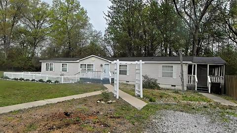 309 W Center St, Brazil, IN 47834