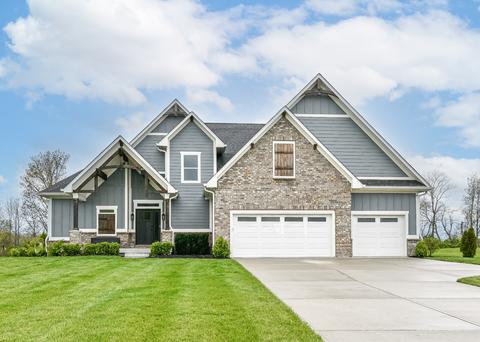 4502 S Ridgeview Dr, Greenfield, IN 46140