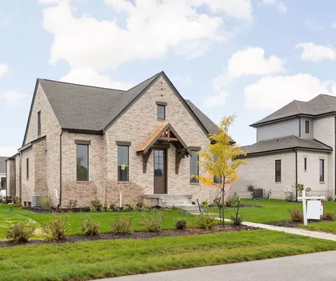 1562 W 156th St, Westfield, IN 46074