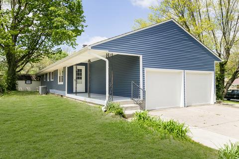 97 Clinton Ct, Danville, IN 46122