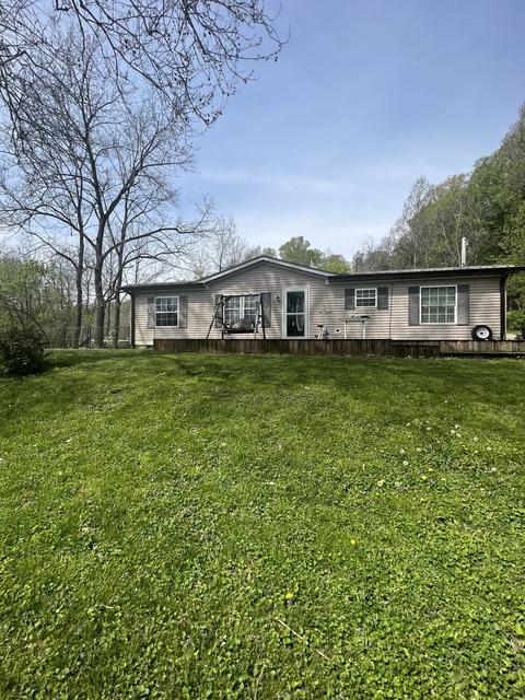 4055 S Mill Rd, Carbon, IN 47837