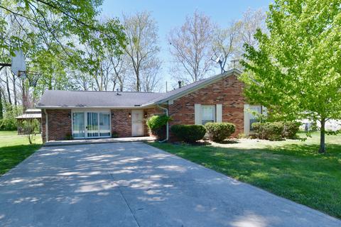 1116 Ridgewood Dr, Plainfield, IN 46168