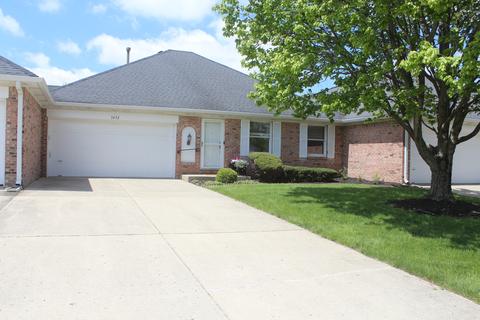 1432 Holiday Ln E, Brownsburg, IN 46112