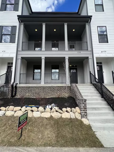 434 W Smoky Row, Carmel, IN 46032