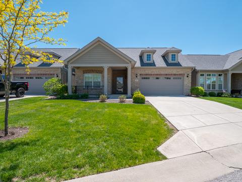 514 Bridgestone Dr, Mooresville, IN 46158