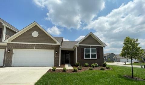 8910 Twain Ln, Indianapolis, IN 46239