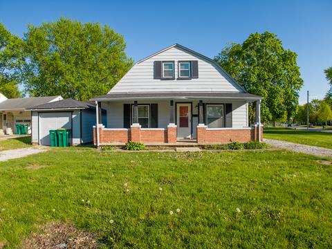 1101 E Buchanan St, Plainfield, IN 46168
