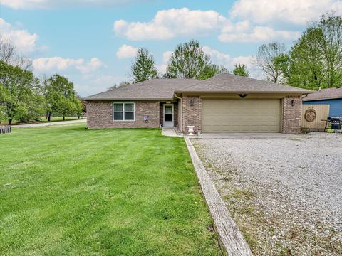 317 Jefferson, Coatesville, IN 46121