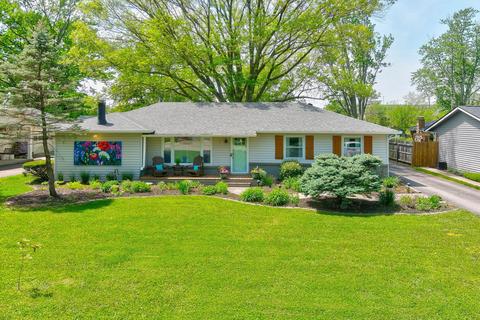 914 Pawnee Rd, Carmel, IN 46032