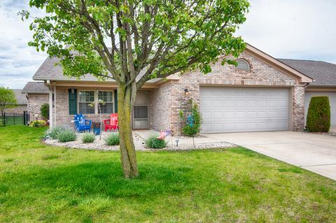 1711 Magnolia Dr, Greenwood, IN 46143
