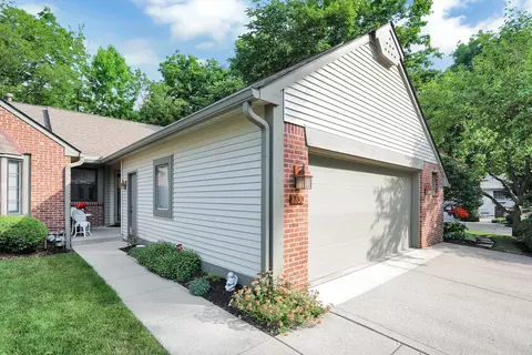 1730 Creekside Ln W #1730, Carmel, IN 46032
