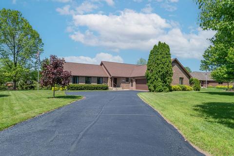 8054 Filly Ln, Plainfield, IN 46168