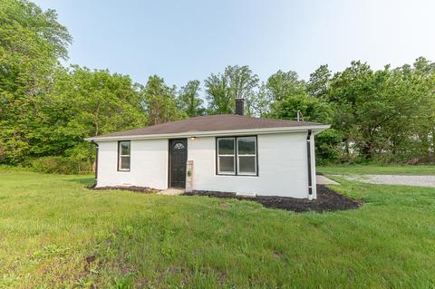 1272 S State Road 135, Brownstown, IN 47220