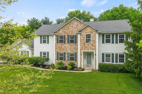 4812 Greenspire Dr, Carmel, IN 46033