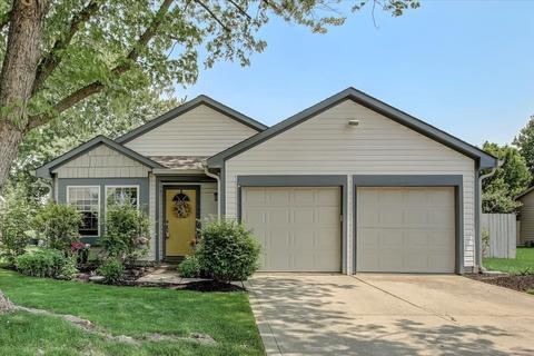 7625 Camberwood Dr, Indianapolis, IN 46268