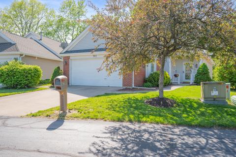 702 Farley Dr, Indianapolis, IN 46214