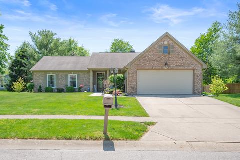 12536 Pointer Pl, Fishers, IN 46038