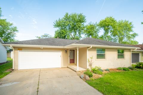 3910 Peppertree Ln, Columbus, IN 47203