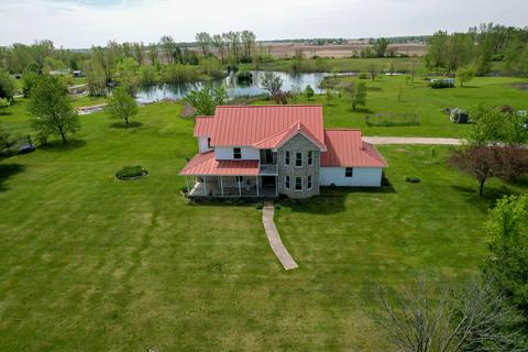 2291 E 1700 N, Summitville, IN 46070