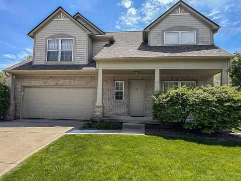 8453 Ardennes Dr, Fishers, IN 46038
