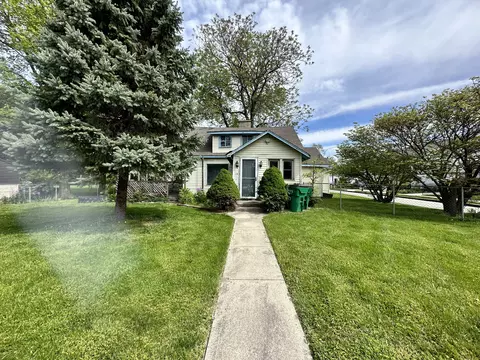 118 Penn St, Westfield, IN 46074